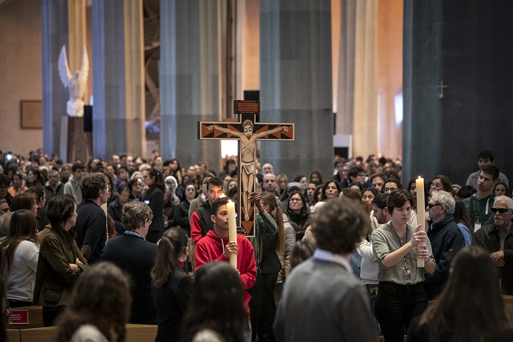 La Basílica va iniciar la Quaresma amb la missa «Sent la Creu»