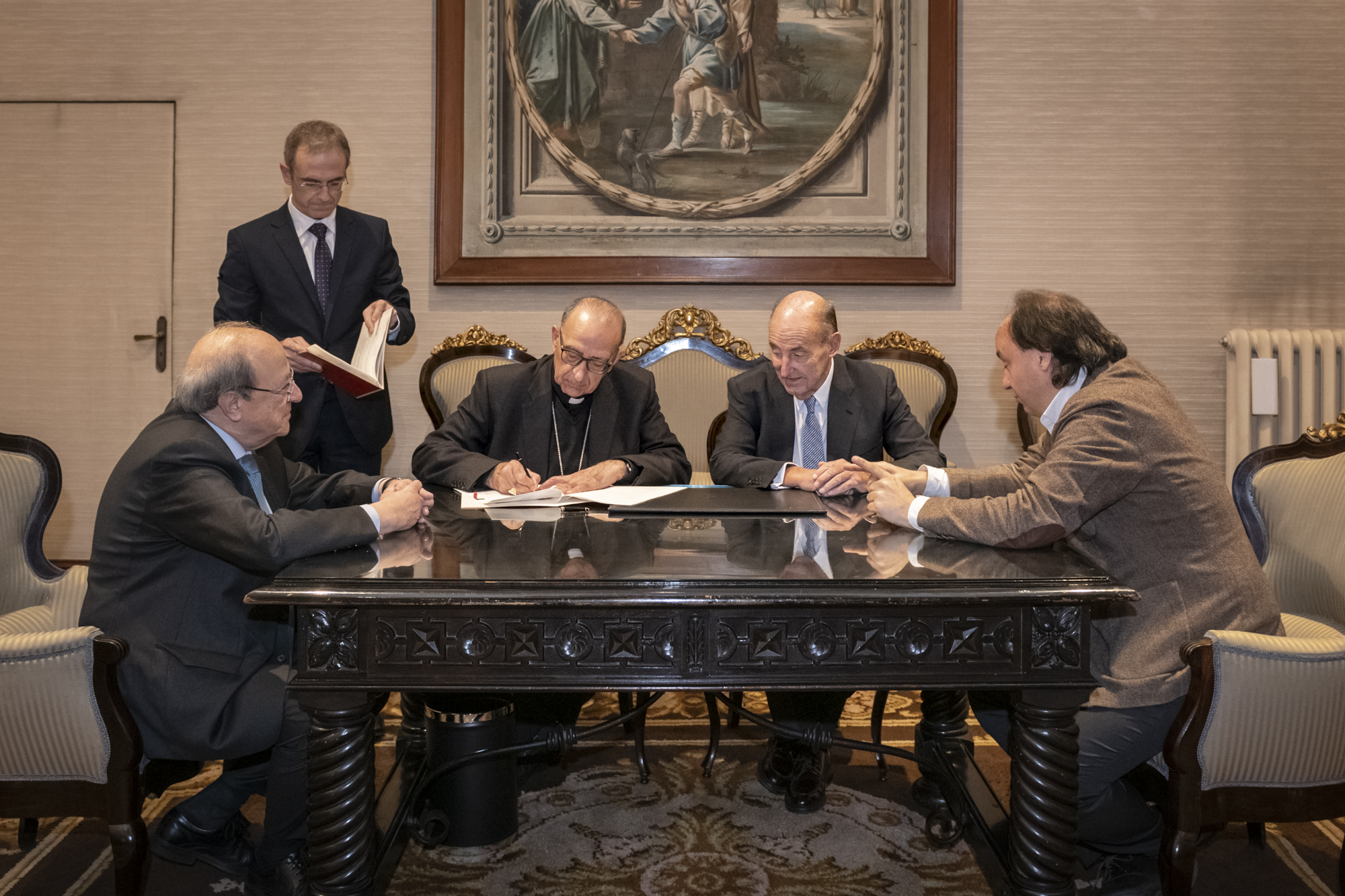 La Fundació signa un conveni amb el MNAC per a l’exposició de peces de Gaudí