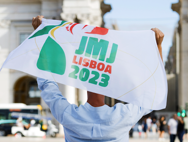 La Sagrada Família acull els joves de la Jornada Mundial de la Joventut que van camí de Lisboa