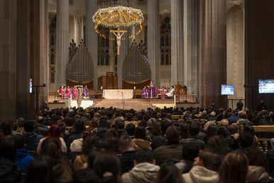 Missa de Dimecres de Cendra a la Sagrada Família presidida per Mons. David Abadías