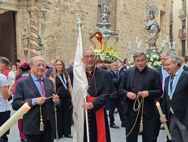 La Junta Constructora de la Sagrada Família participa en la Processó de la Cinta de Tortosa